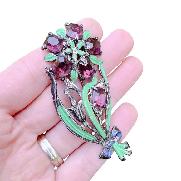 Vintage 1930s Floral Bouquet Brooch Purple Glass Enamel Pot Metal Jewelry Pin - Picture 2 of 15